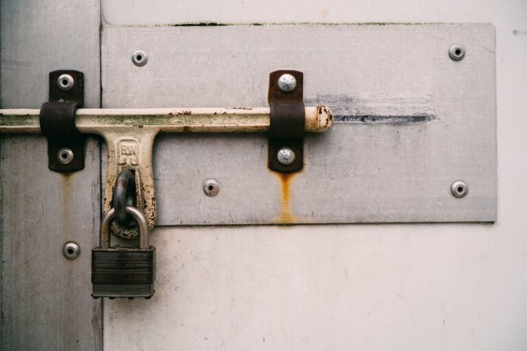 Prix serrurier : cadenas verrouillé, symbole du coût d'une intervention de serrurerie